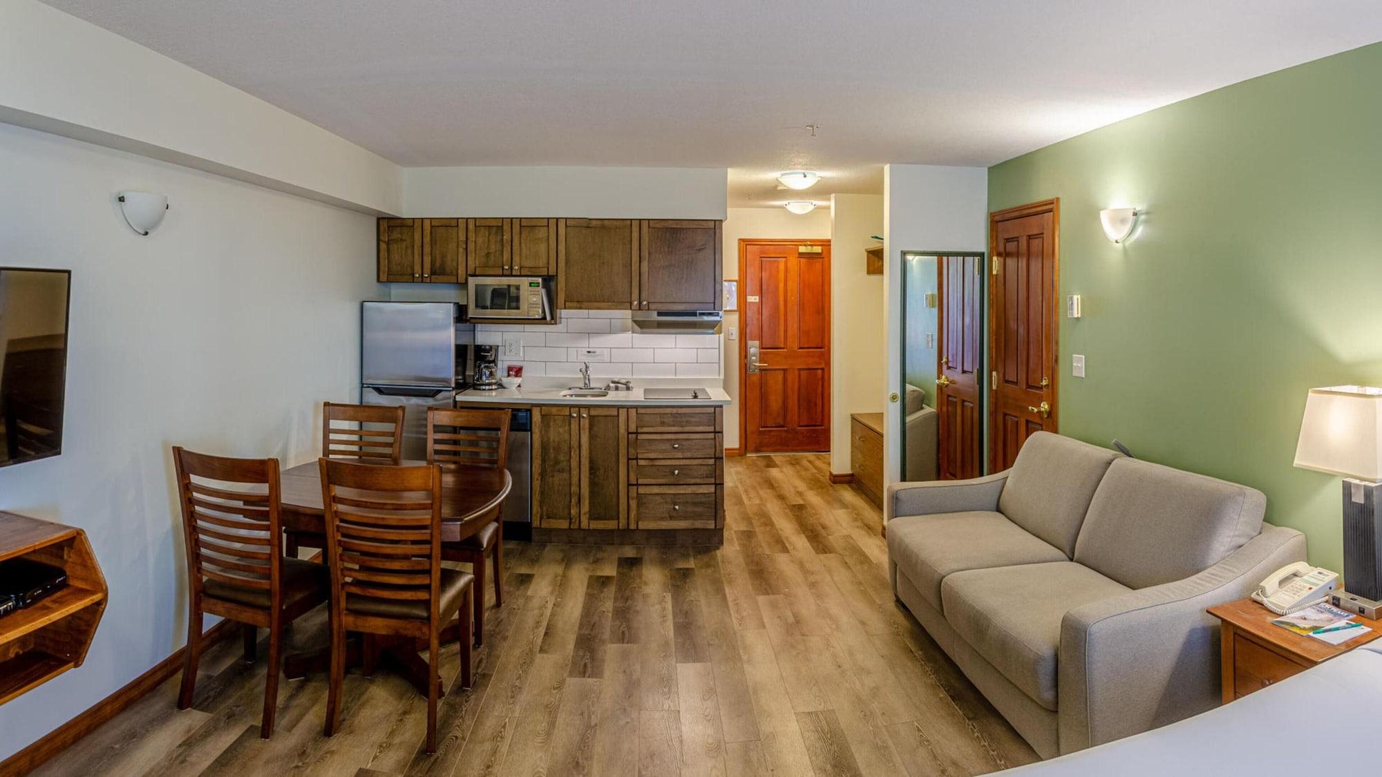 Hearthstone Lodge Sun Peaks Exteriör bild